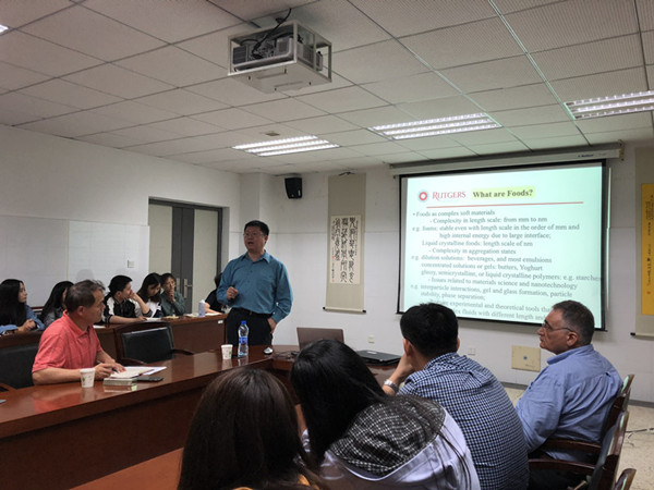 美国罗格斯大学及新加坡国立大学多位教授来公司交流访问
